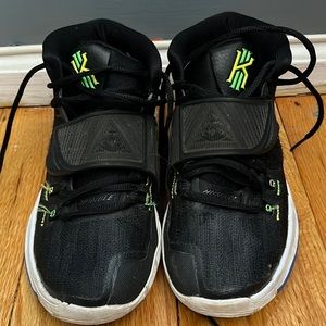 Boys Kyrie’s sneakers